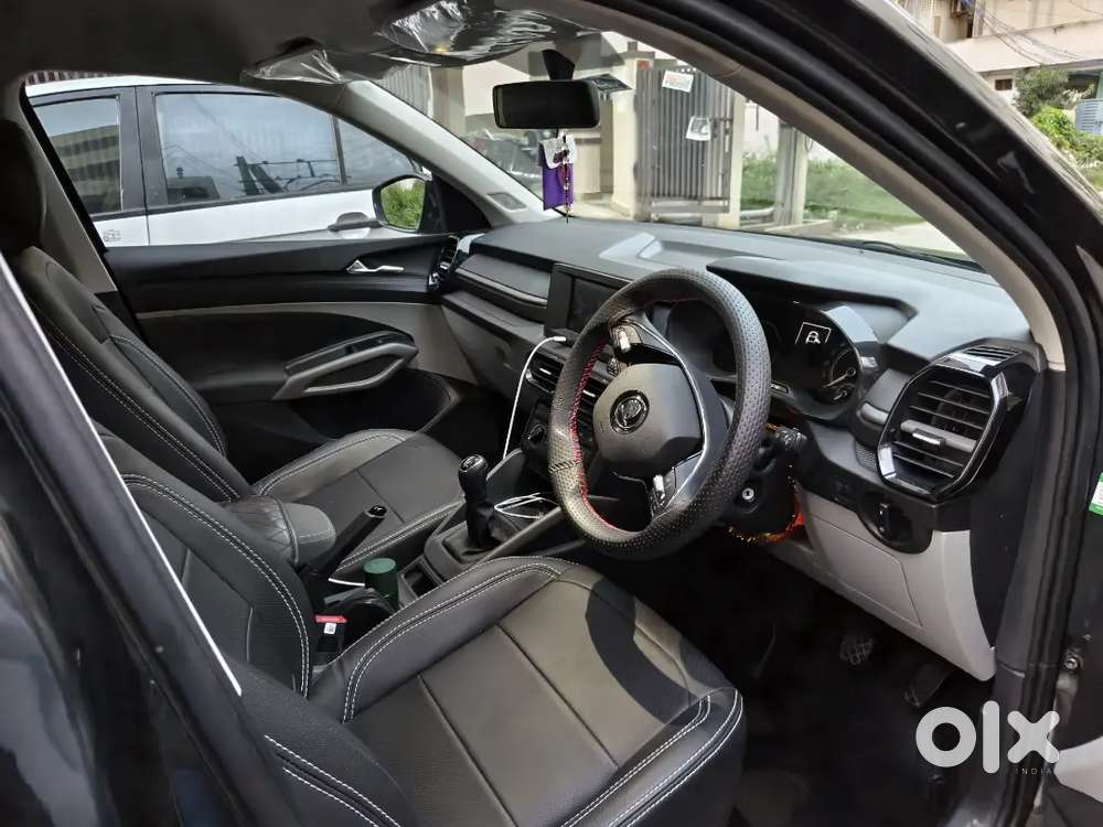Skoda Kylaq Signature 2025