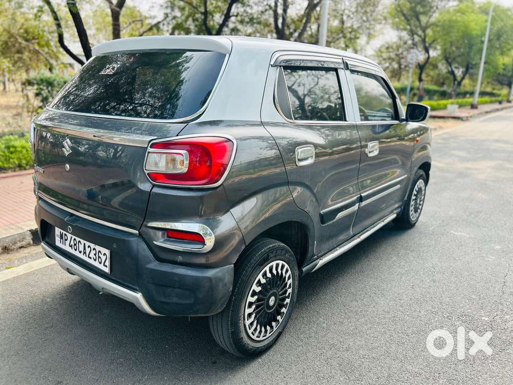 Maruti Suzuki S-presso Vxi Opt, 2022, Petrol