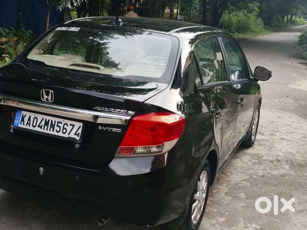Honda Amaze 2014 Vx Top End Petrol Manual Good Conditions