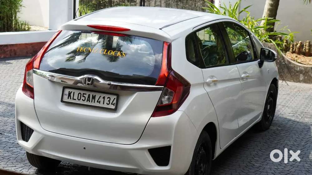 Honda Jazz 2015 Petrol Well Maintained
