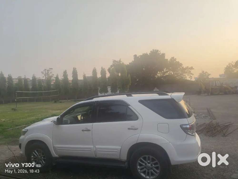 Toyota Fortuner 2014 Diesel 150000 Km Driven