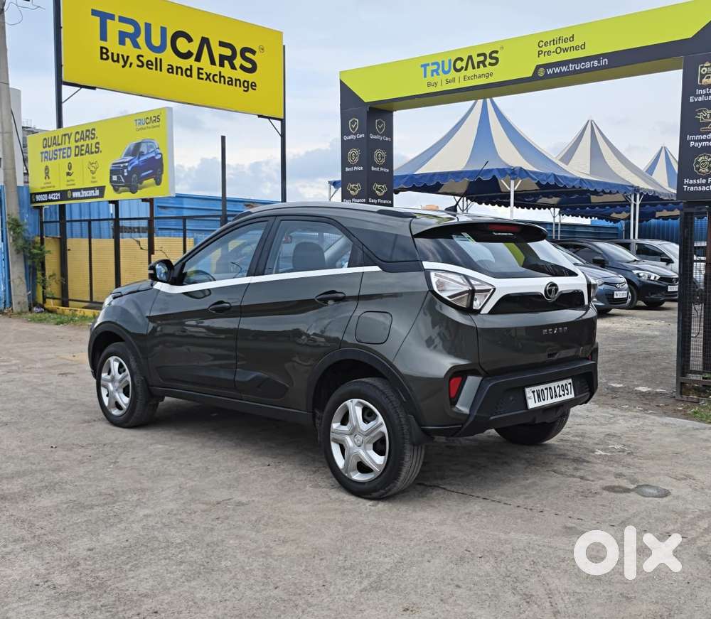 Tata Nexon 1.2 Revotron Xma Amt (s), 2022, Petrol
