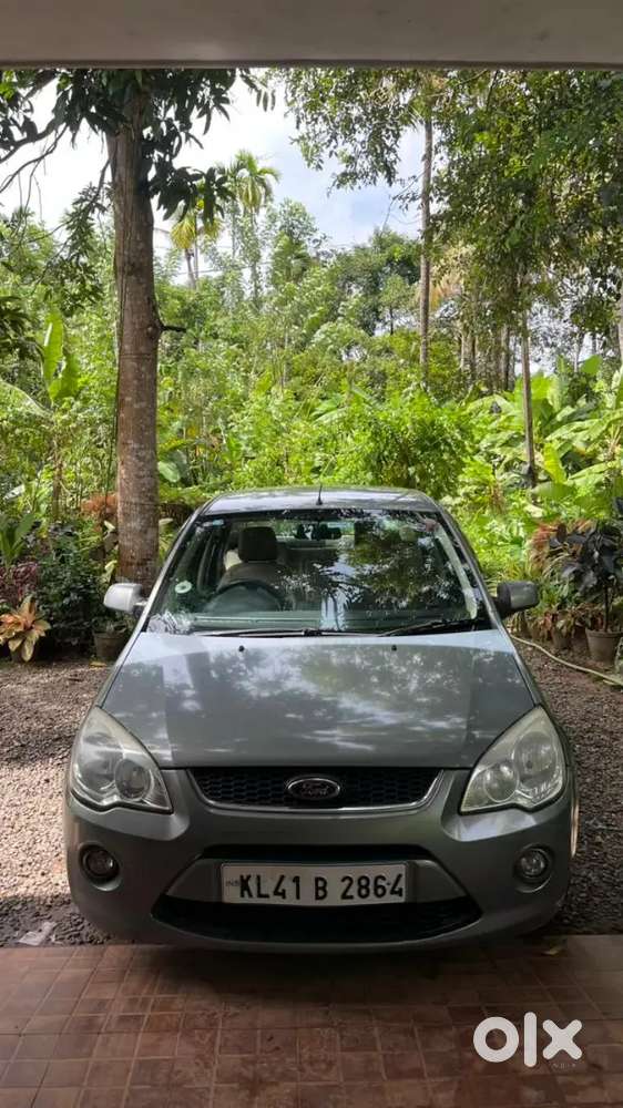 Ford Fiesta 1.6l Sxi Petrol