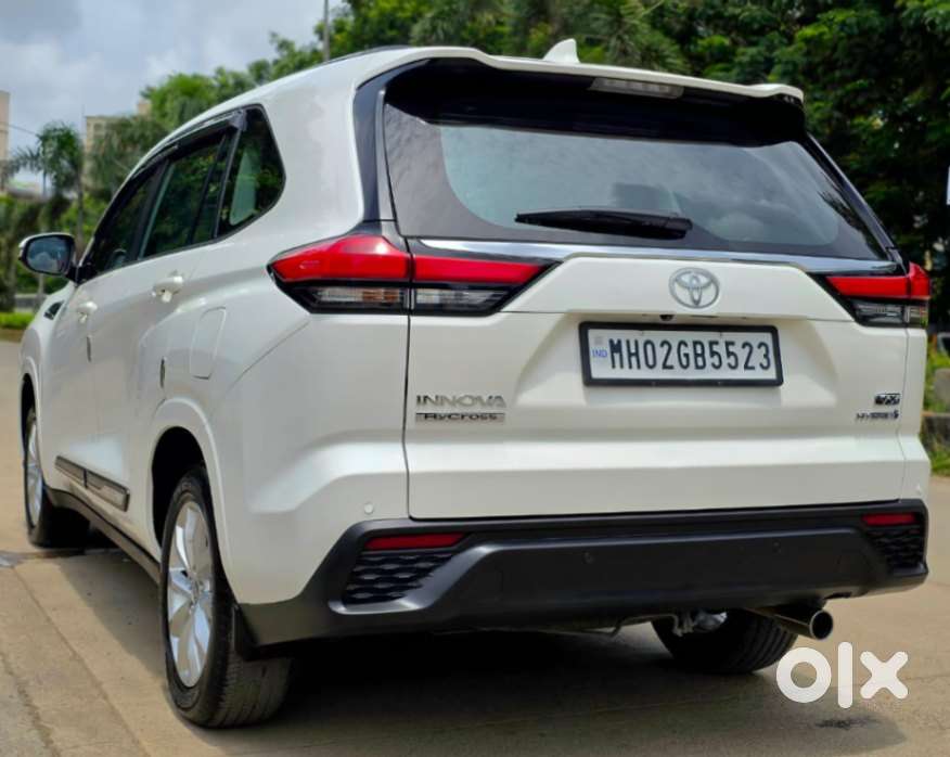 Toyota Innova Hycross 2.0 Vx Hybrid 7 Str, 2023, Petrol