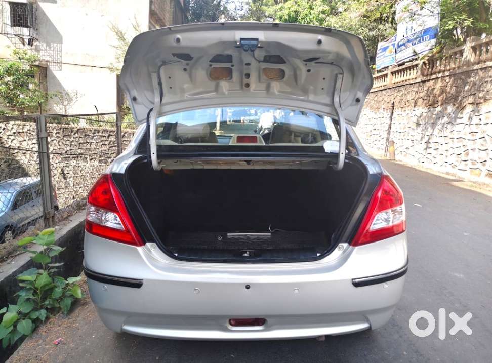 Maruti Suzuki Dzire 1.2 Zxi, 2014, Petrol