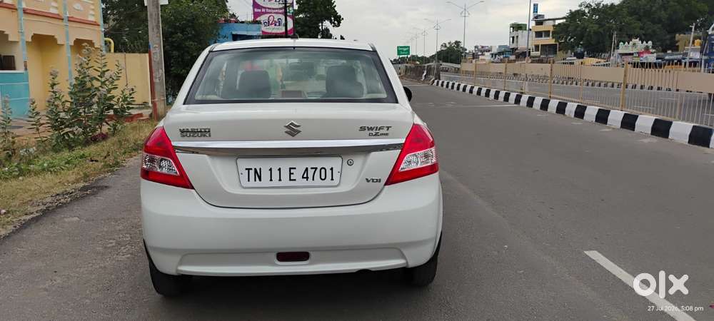 Maruti Suzuki Swift Dzire Vdi Bsiv, 2013, Diesel