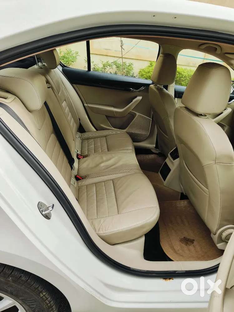 Gadi 1 Owner Jevi Condition Ma Che 2013 Owner 4 Diesel