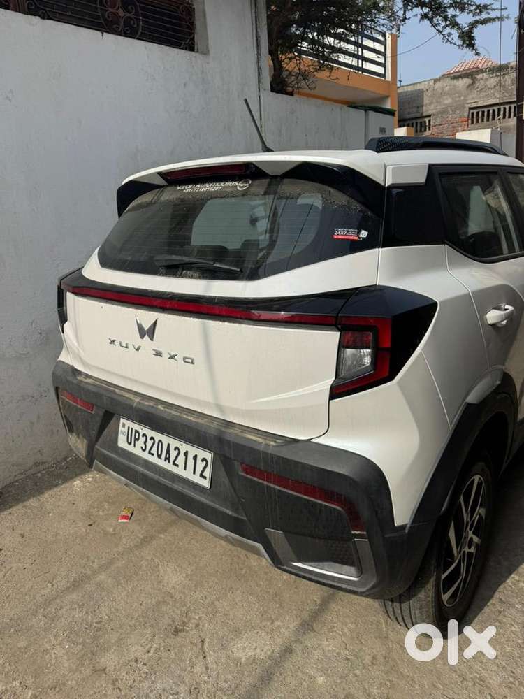 Mahindra Xuv 3xo 2024 Petrol Well Maintained