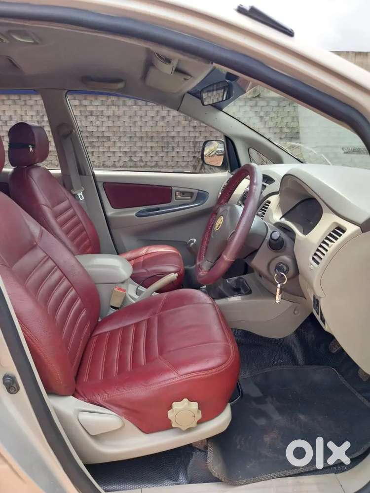 Toyota Innova Diesel 2010
