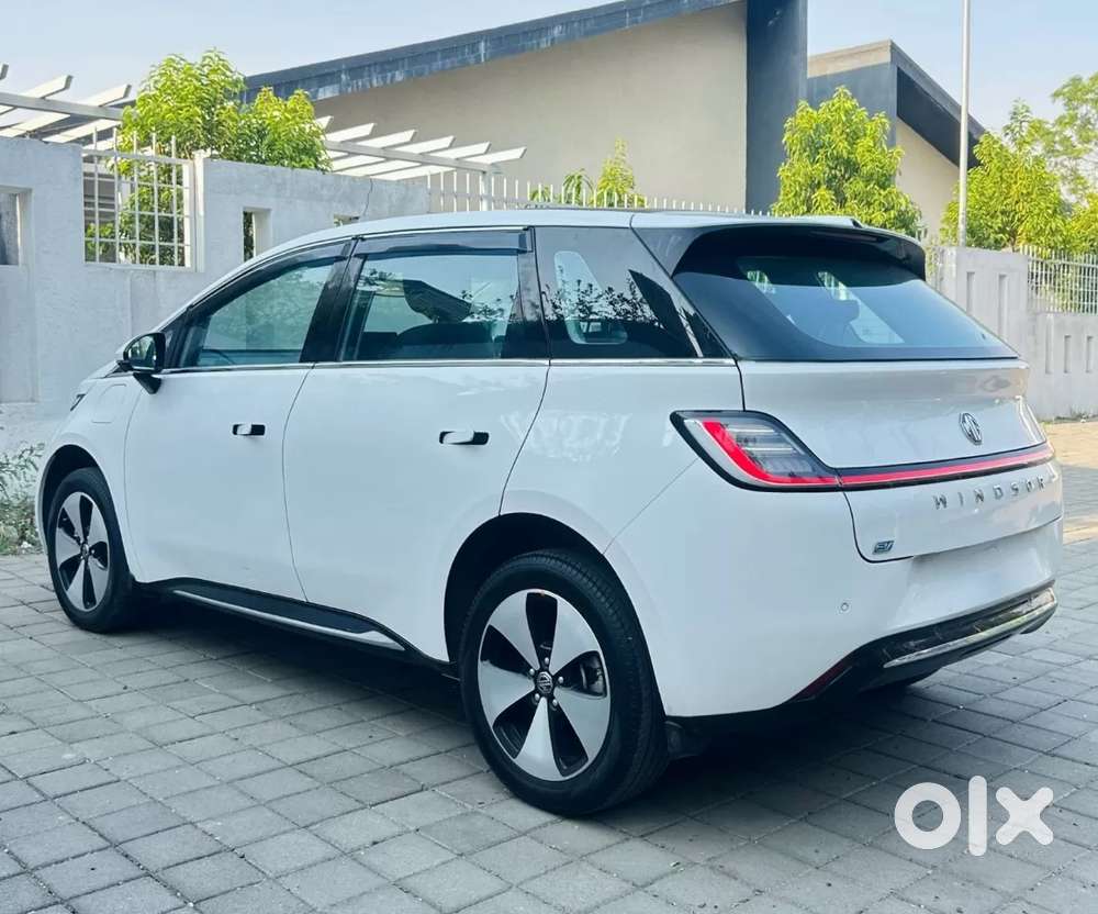 Mg Windsor Ev Essence, 2025, Electric