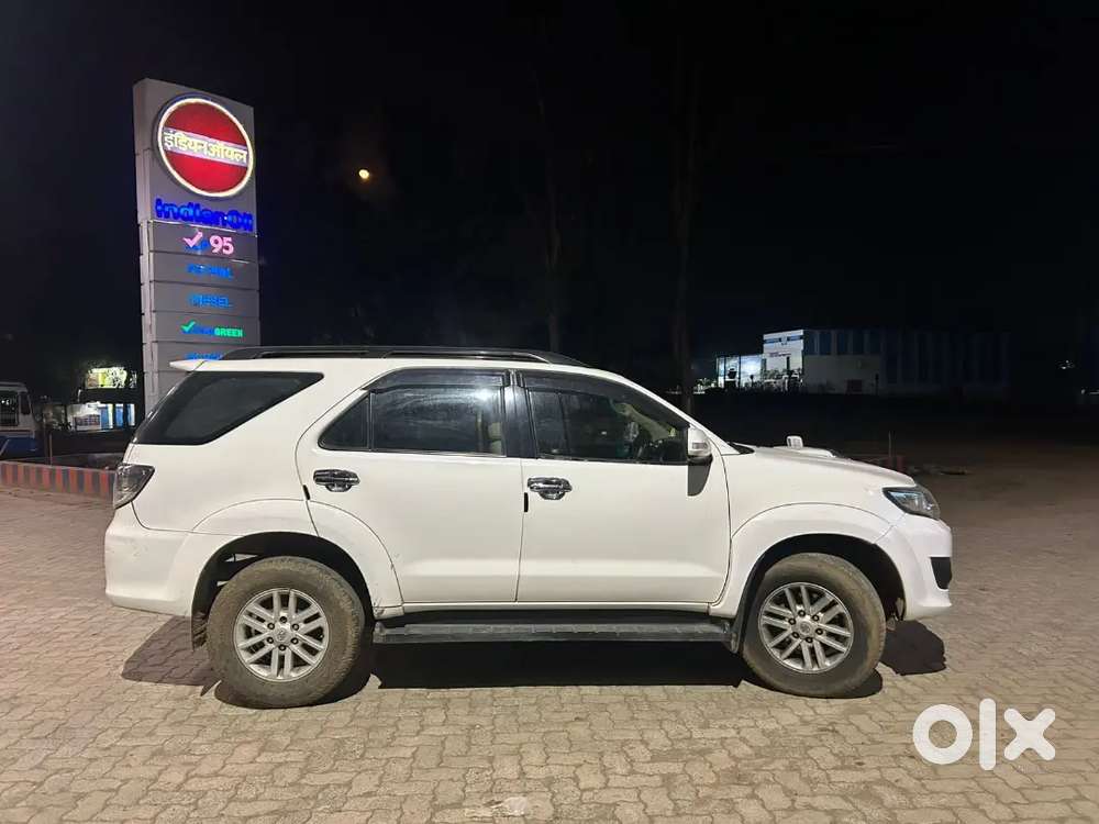 Very Good Condition Is My Car Is Showroom Condition New Battery Instal