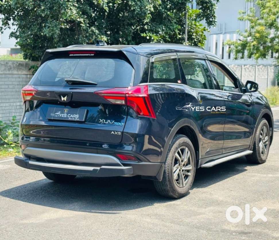 Mahindra Xuv700 2.0 Ax 5 Petrol At Str, 2022, Petrol