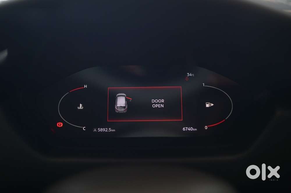 Nissan Magnite N-connecta Mt, 2024, Petrol