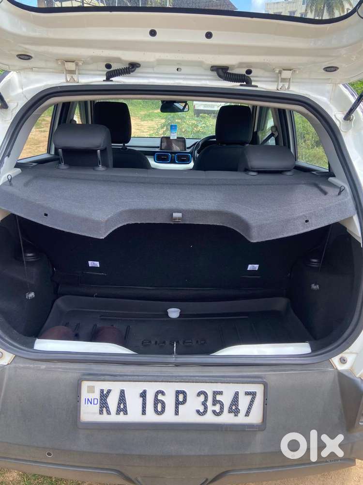 Tata Punch Pure, 2022, Petrol