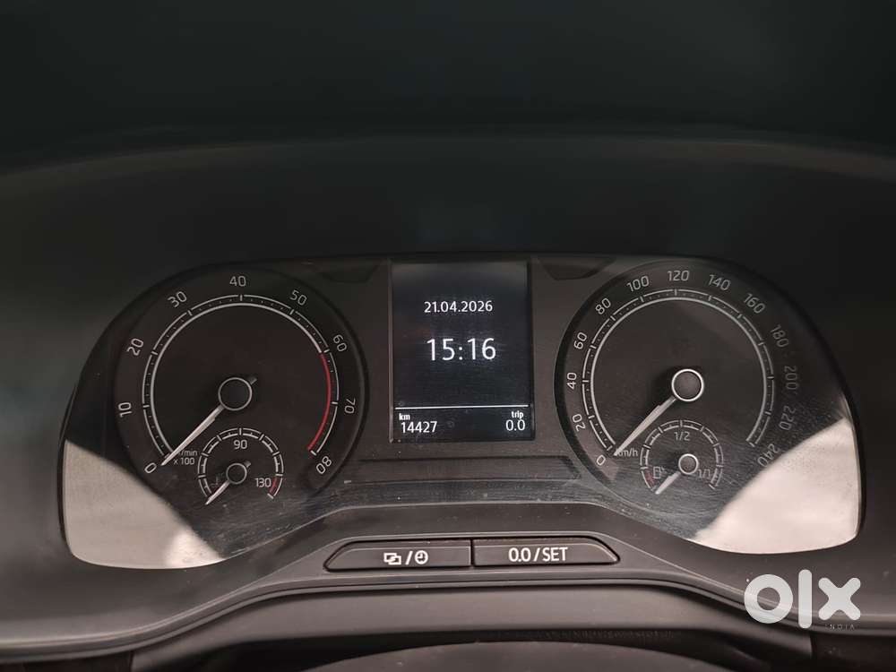 Skoda Kushaq 1.0 Tsi Style At (6 Airbags), 2021, Petrol