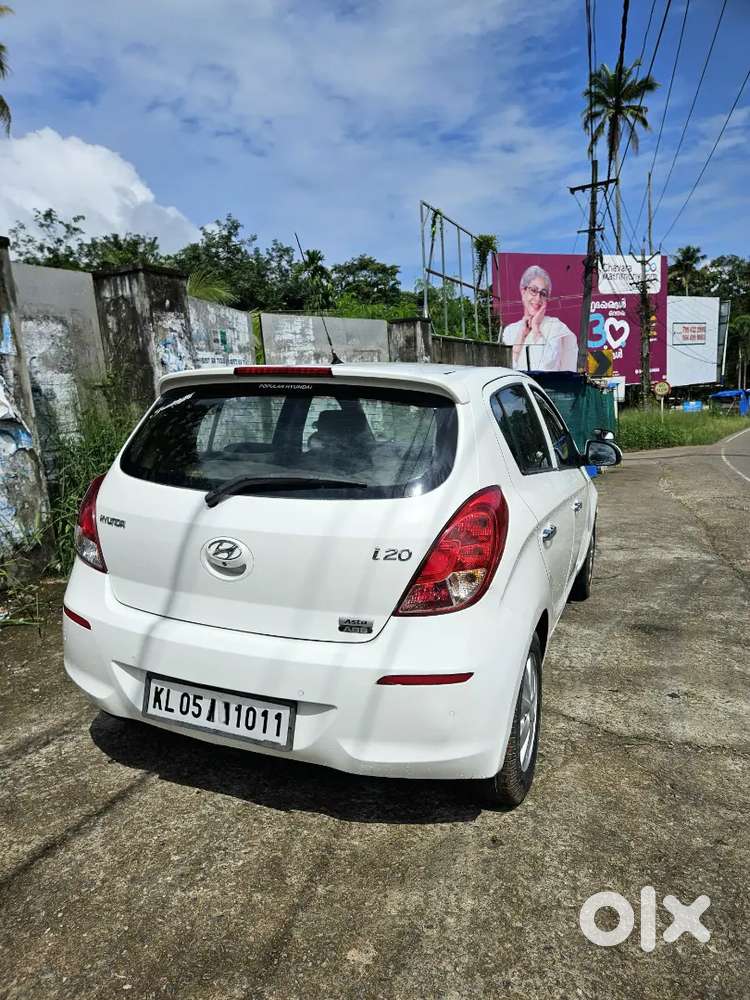 2013 August Hyundai I20 Asta – New Shape  Full Option