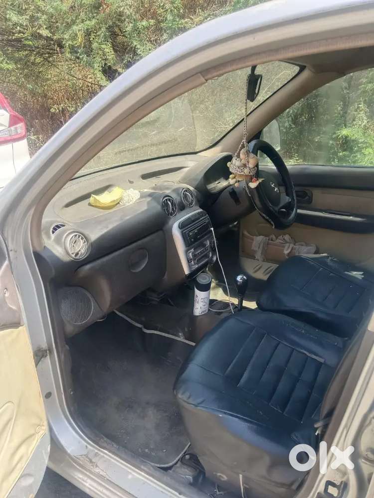 Hyundai Santro Asta 2011