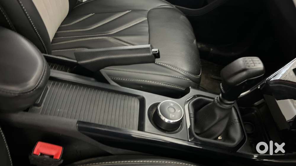 Tata Curvv Pure Plus S 1.2 Revotron Petrol 7dca, 2025, Petrol