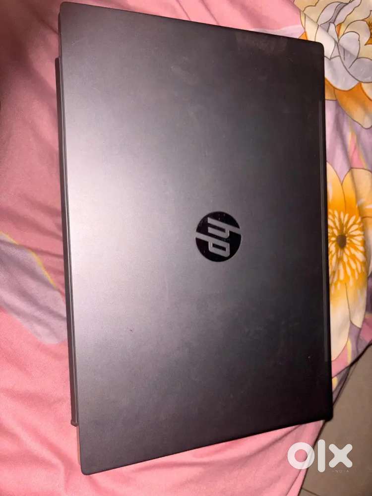 Hp Pavilion i5 Laptop – Motherboard Issue price -9000