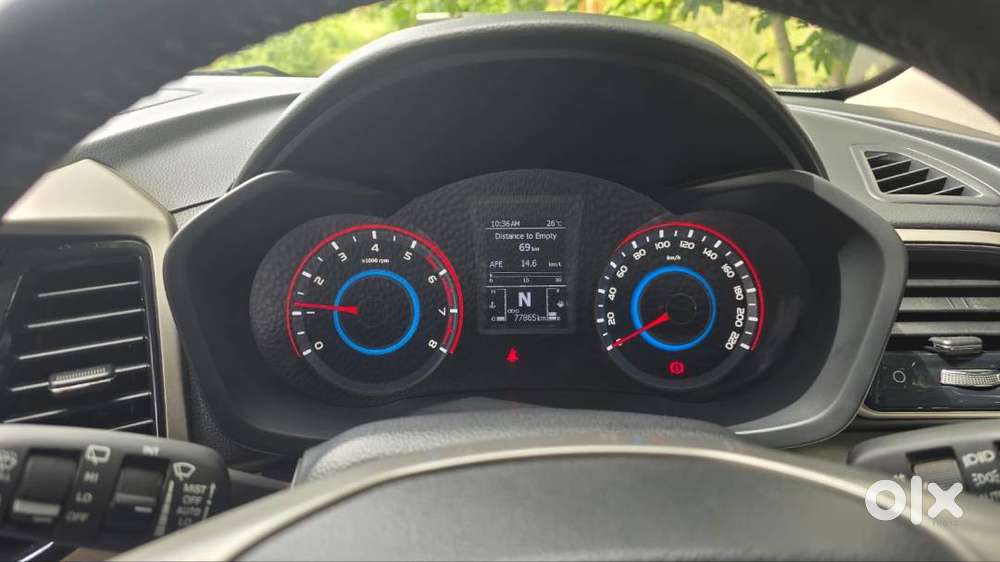 Mahindra Xuv300 2020 Petrol Well Maintained