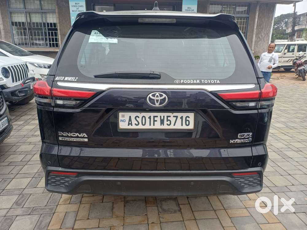 Toyota Innova Hycross 2.0 Vx Hybrid 7 Str, 2024, Petrol