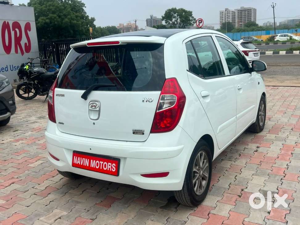 Hyundai I10 Asta Sunroof At, 2012, Petrol