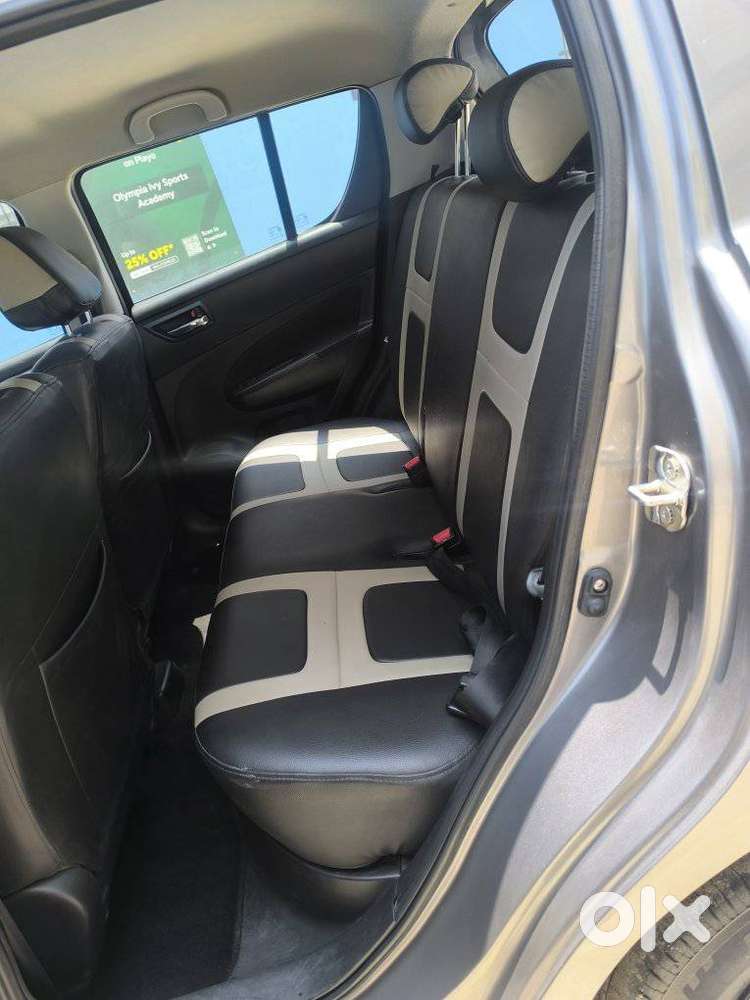 Maruti Suzuki Swift Vxi 1.2 Abs Bs-iv, 2012, Petrol