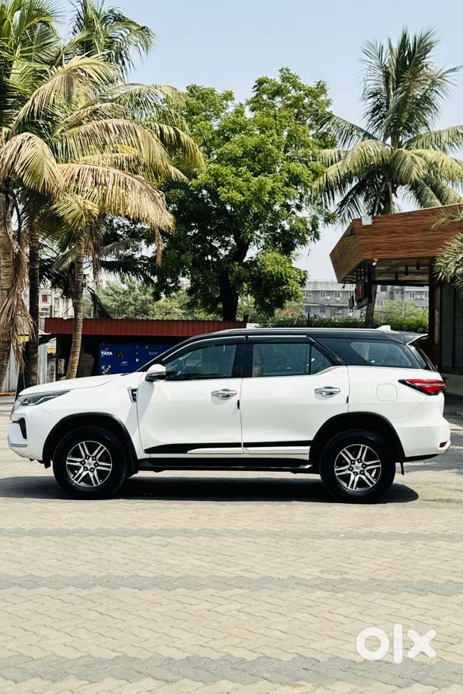 Toyota Fortuner 4x2 At 2.8 Diesel, 2022, Diesel