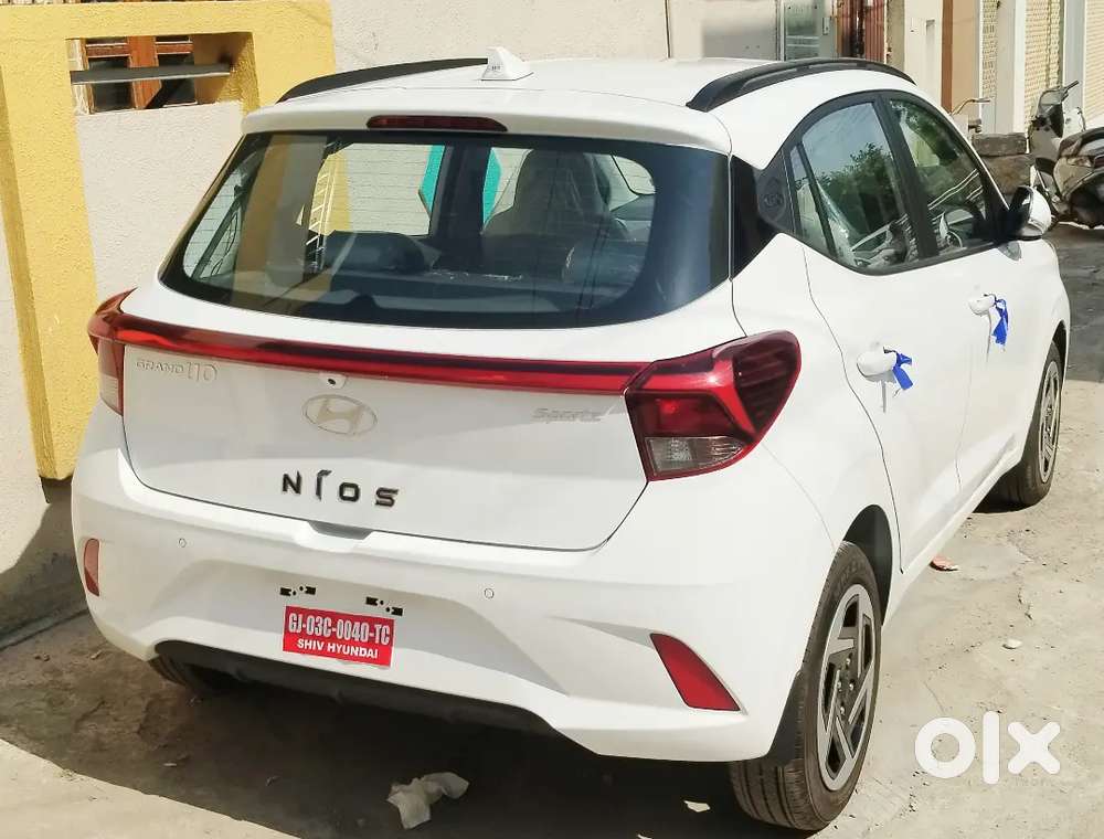 શો રૂમમાંથી છોડાવેલ 4 દિવસ વાપરેલ 137 કિમી ચાલેલ I 10 Nios Sports