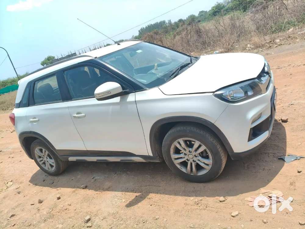 Maruti Suzuki Brezza 2017 Diesel 100000 Km Driven