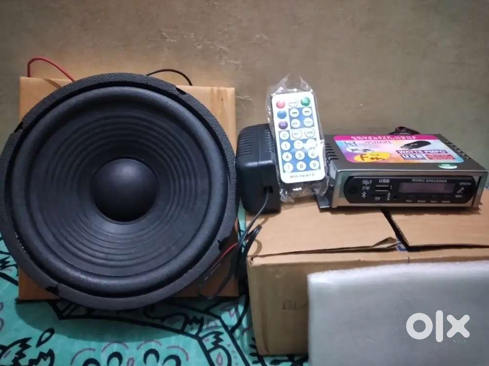 Brand new Speaker 8inch and amplifier