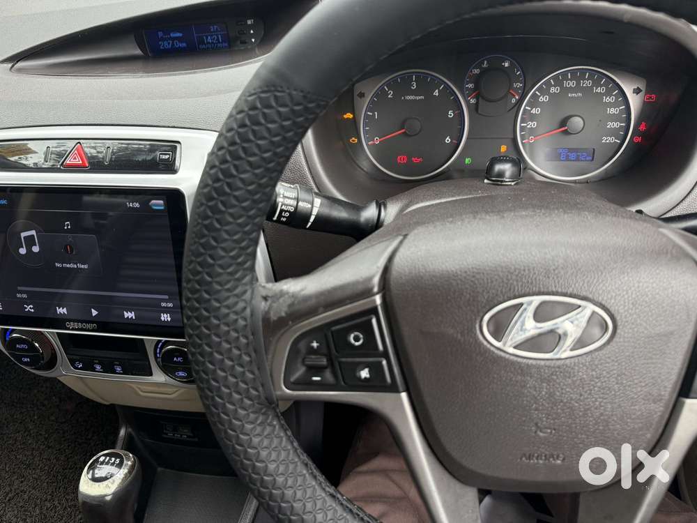 Hyundai I20 Sportz Option 1.4 Crdi, 2012, Petrol