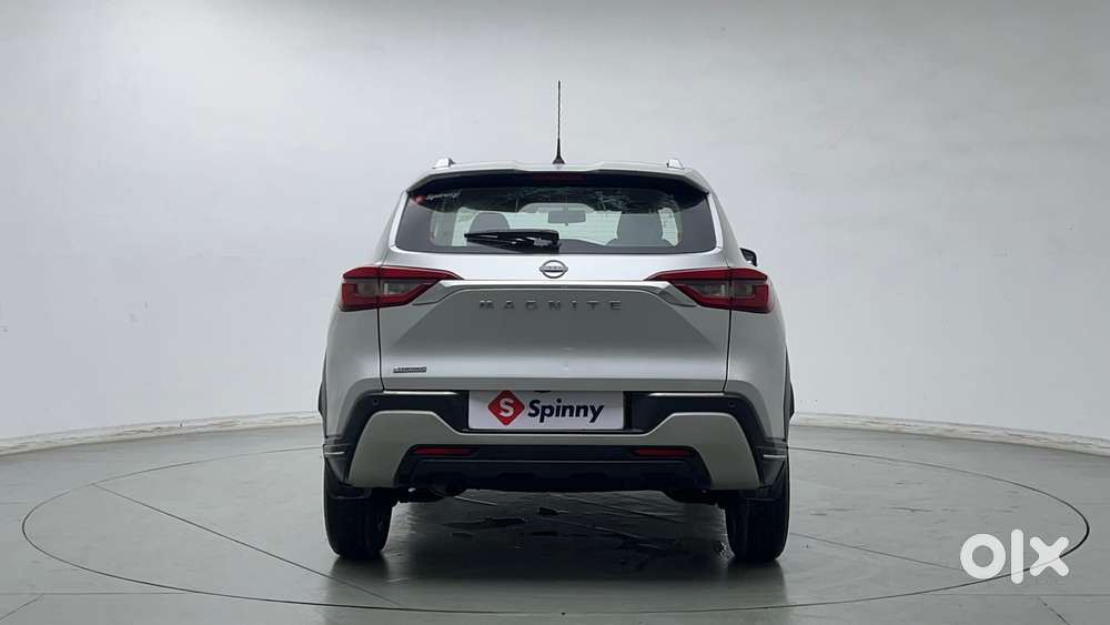 Nissan Magnite 1.0 Xv Premium Turbo, 2020, Petrol