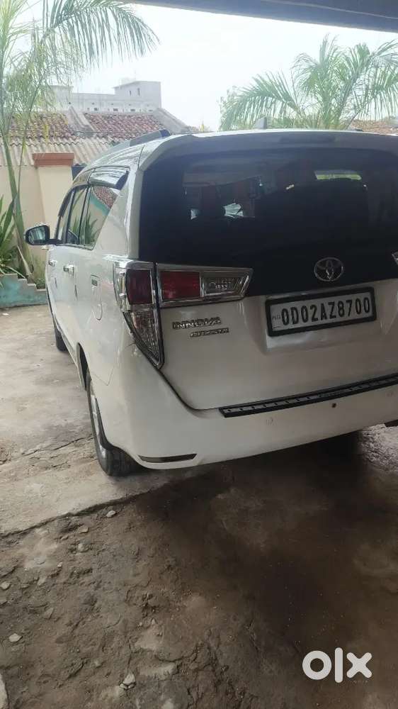 Toyota Innova Crysta 2018 Diesel Well Maintained