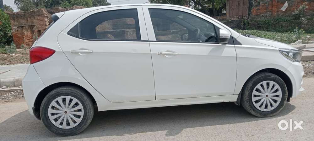 Tata Tiago 1.05 Revotorq Xt, 2021, Petrol