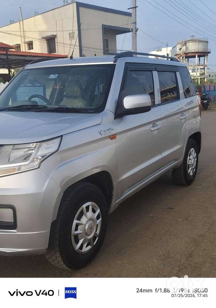 Mahindra Tuv 300 T6 Plus, 2018, Diesel