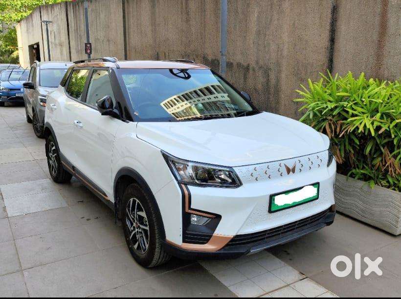 Mahindra Xuv400