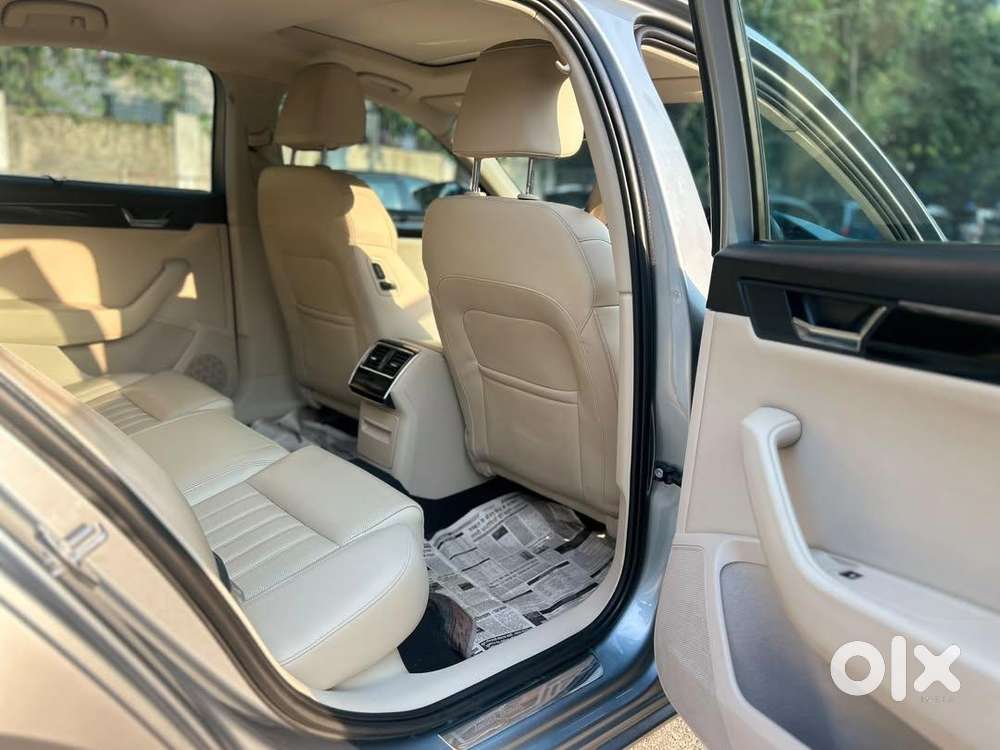Skoda Superb L&k 1.8 Tsi At, 2019, Petrol