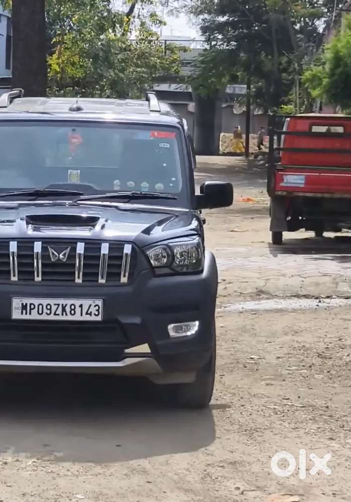 Mahindra Scorpio Classic 2023 Diesel 110000 Km Driven