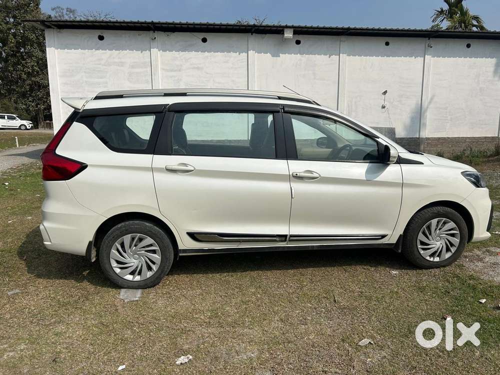 Maruti Suzuki Ertiga Vxi Smart Hybrid