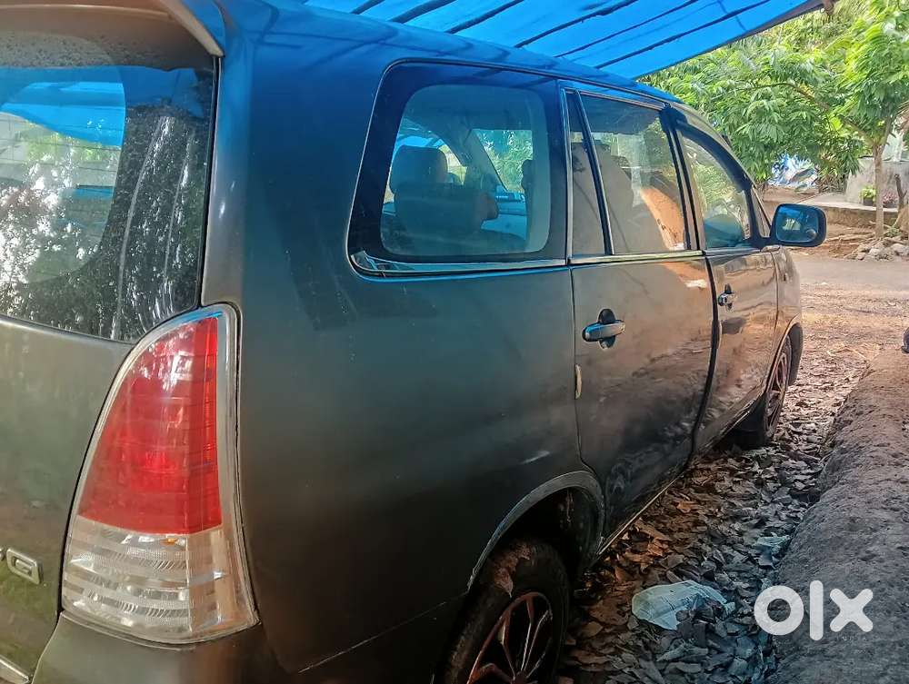 Toyota Innova 2.5 G3 2009 Diesel Manual