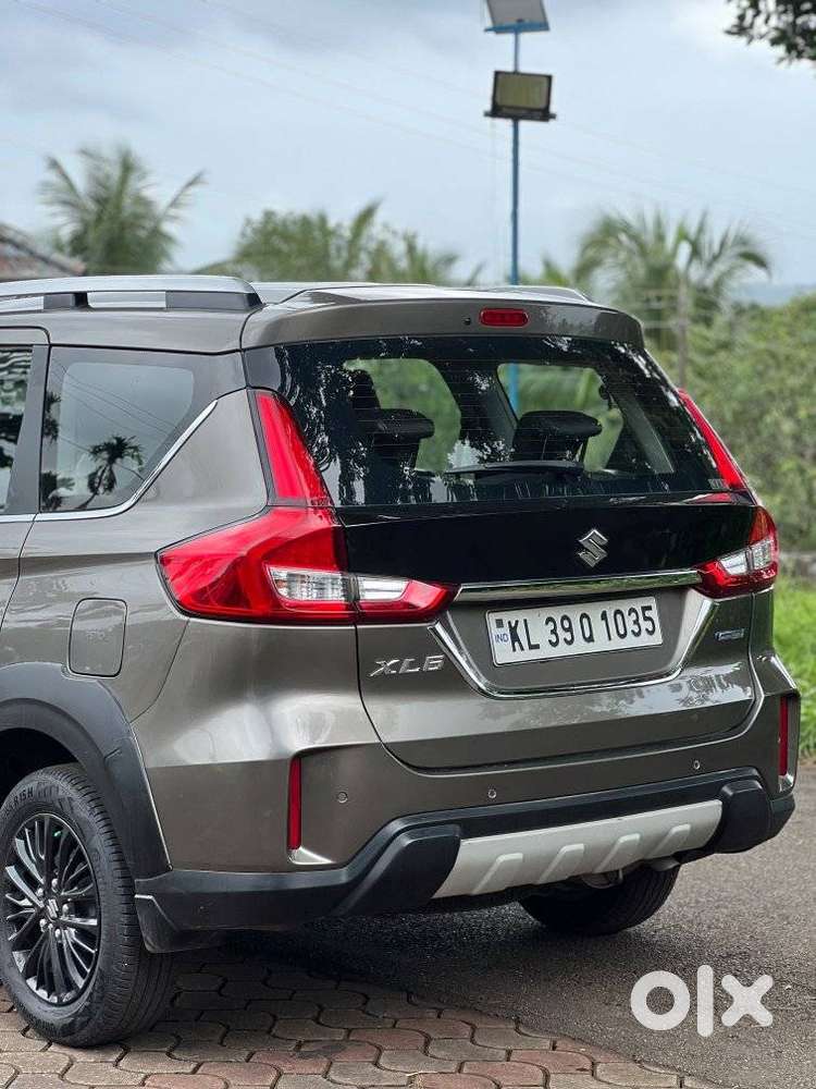 Maruti Suzuki Xl6 1.5 Zeta At, 2019, Petrol