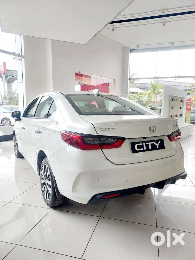 Honda City Zx 2025 Petrol 0 Km Driven