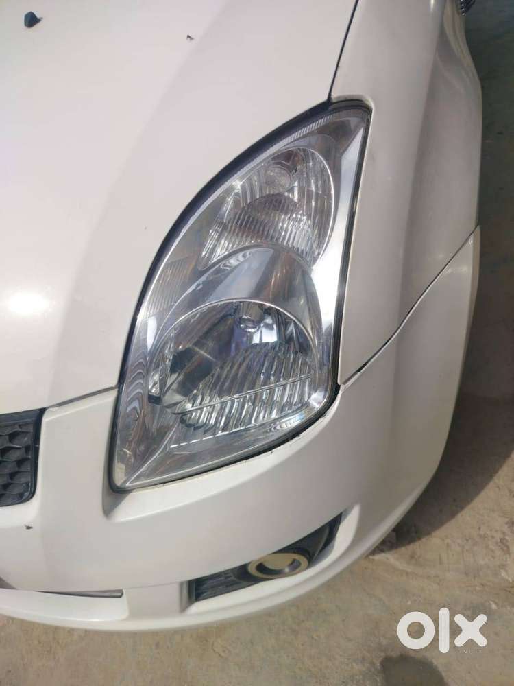 Maruti Suzuki Dzire 2015