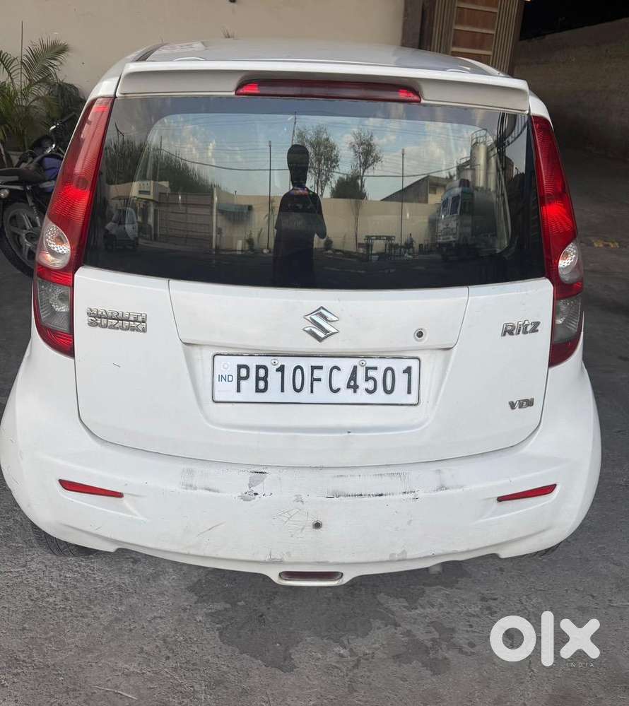 Maruti Suzuki Ritz 2015 Diesel 120000 Km Driven