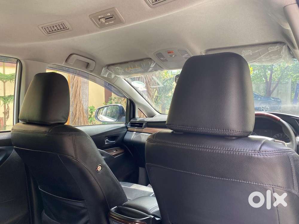 Toyota Innova Crysta [2020-ongoing] 2.4 Gx 7 Str, 2023, Diesel