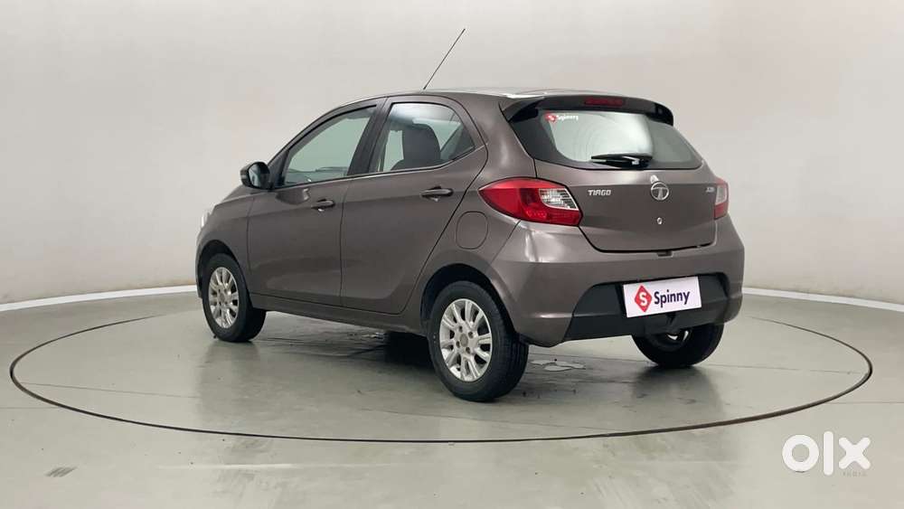 Tata Tiago Xza, 2018, Petrol