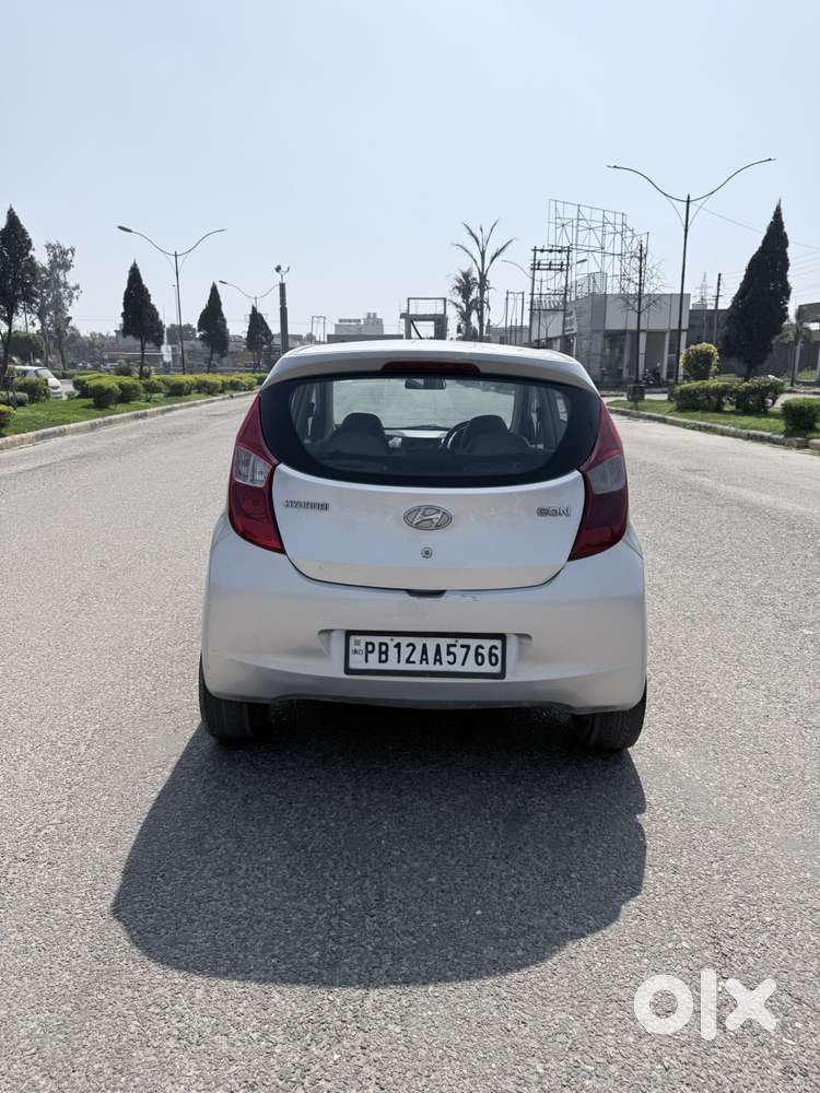 Hyundai Eon 1.0 Kappa Magna + (o), 2016, Petrol