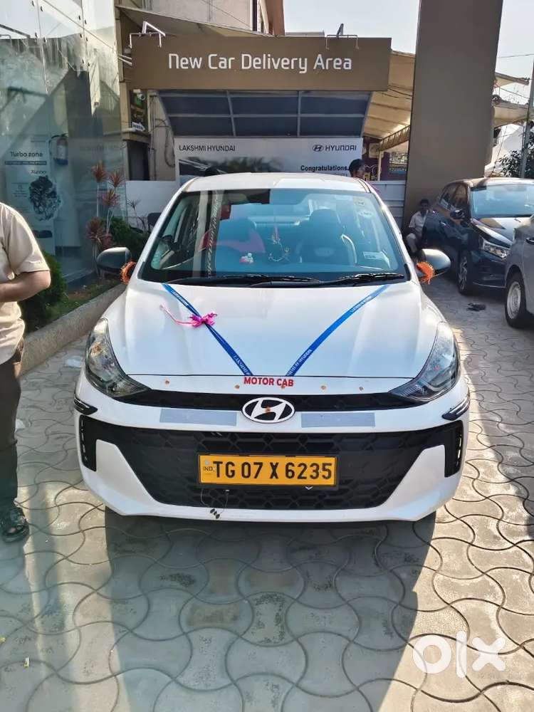 Hyundai Aura 2026 Cng And Petrol 5200 Km Driven
