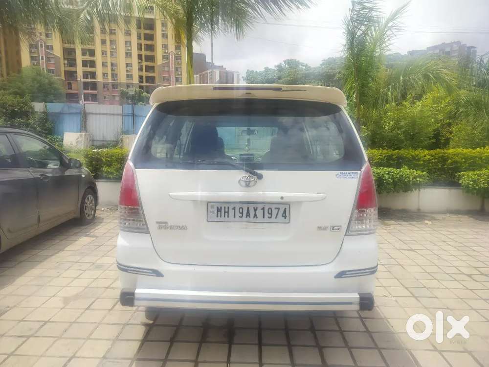 Toyota Innova 2.5 Gx 2010